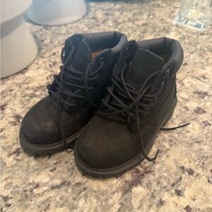 Black toddler Boots